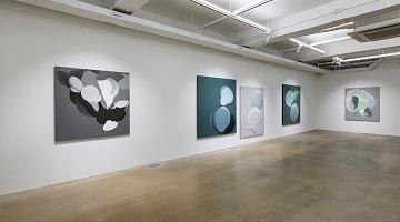 홍수연 개인展 ‘ABSTRACT: INTRINSIC’ 속으로