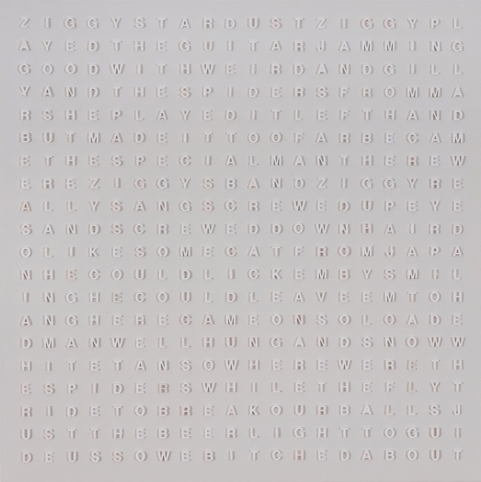 이동재_text, texured_Ziggy Stardust_acrylic, resin object on canvas