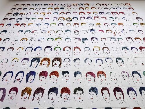 이동협_닮아도_각 33x25(240pieces)_화선지, 먹물, 물감, 모필_2005 