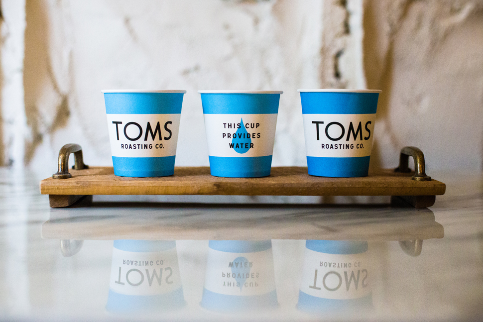탐스가 새로운 기부 운동을 위한 ‘탐스 로스팅 컴퍼니(TOMS Roasting Co.)’를 열었다. (사진제공: 탐스코리아)
