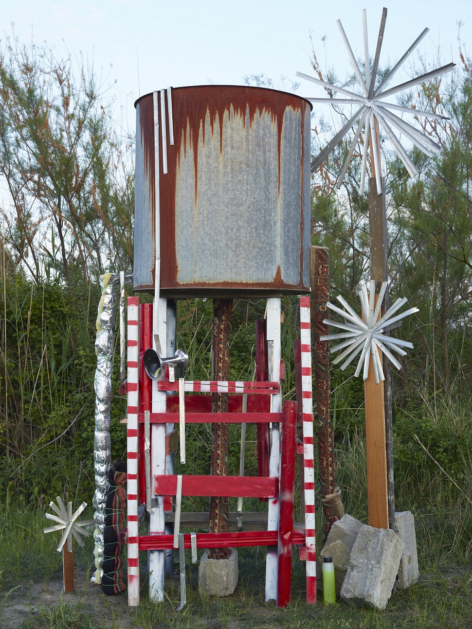 Petros Efstathiadis, Water Tower Leak, from <Gold Rush> ©Petros Efstathiadis