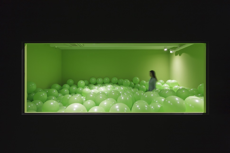 마틴 크리드(Martin Creed), Work n°262, 2001, Balloons, Variable dimensions. Collection FRAC Languedoc-Roussillon ©SongEun Art and Cultural Foundation and the Artist. All rights reserved.