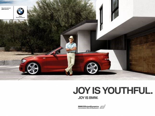 ‘BMW는 즐거움이다(JOY is BMW)’라는 광고 카피로 진행된 광고(2009) (이미지 출저: BMW 공식 블로그)