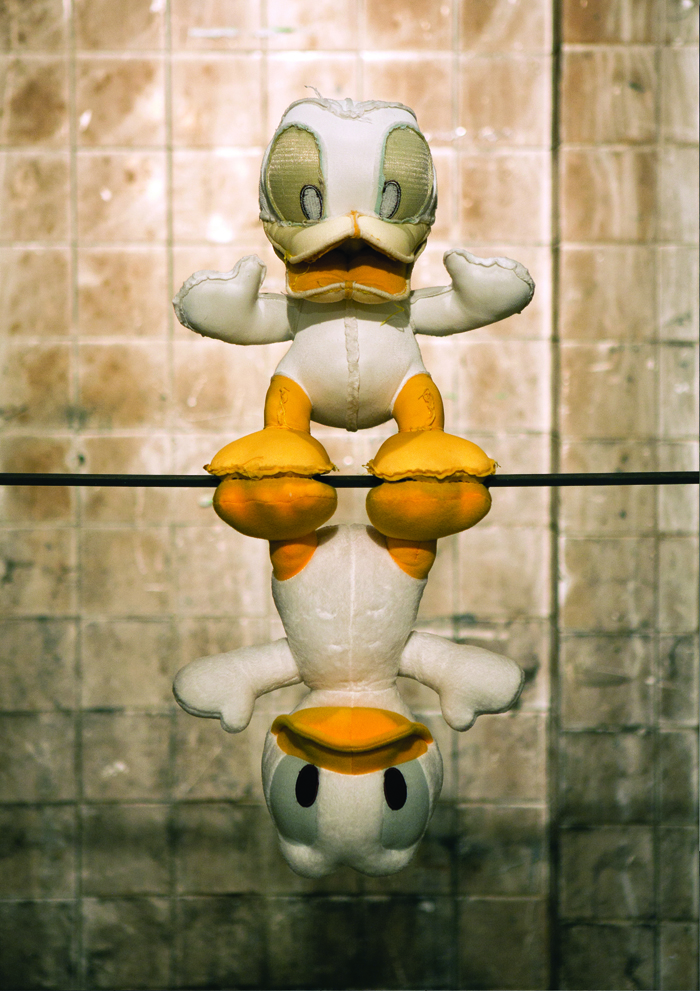 정문경_Dlanod Duck Donald_Mixed media_ Dimensions variable_2011